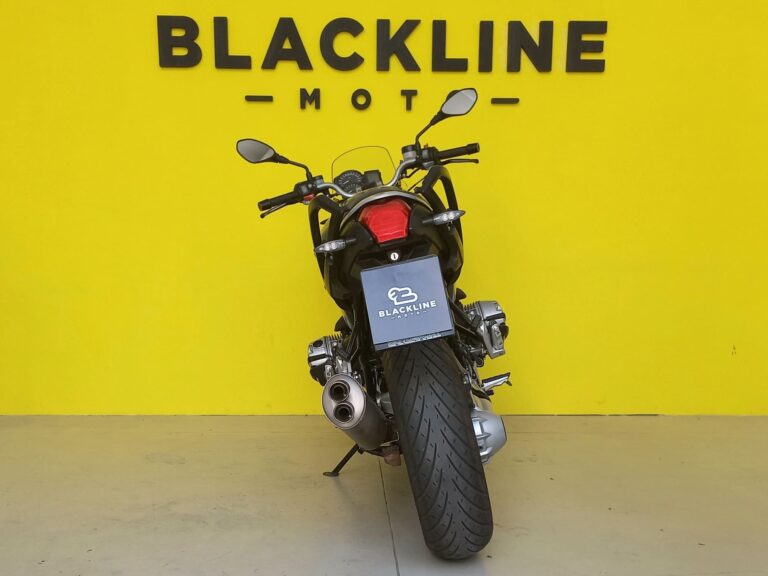 blacklinemoto-bmw-r1200r-2011-grigio-posteriore