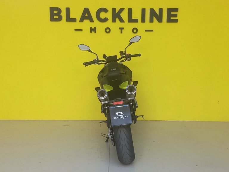 blacklinemoto-brixton-crossfire-125-2023-nero-argento-retro