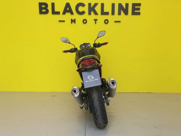 blacklinemoto-ducati-monster-695-2007-nerorosso-retro