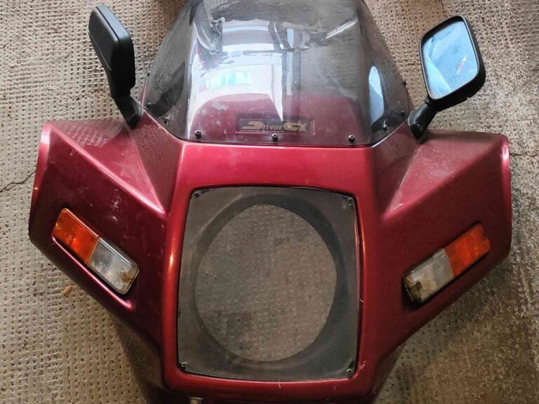 blacklinemoto-kawasaki-650-1984-rosso-accessori 2