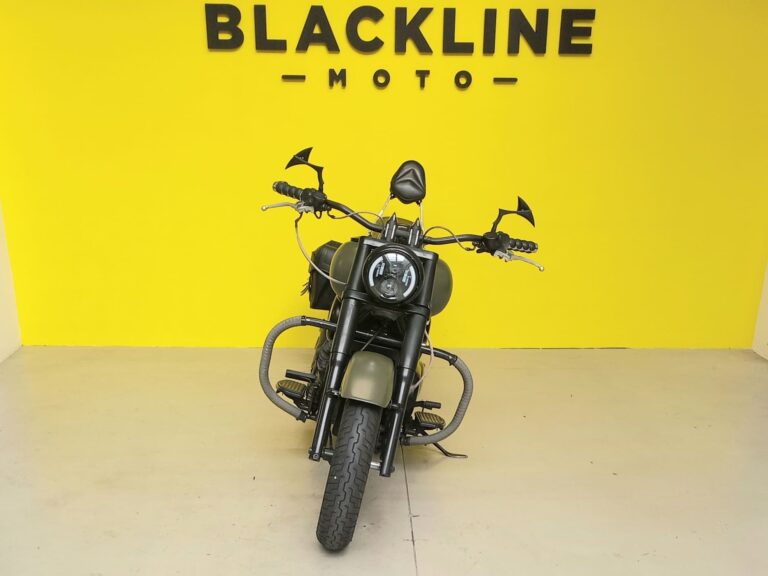 blacklinemoto-kawasaki-vn1500-1997-nero-kaki-frontale