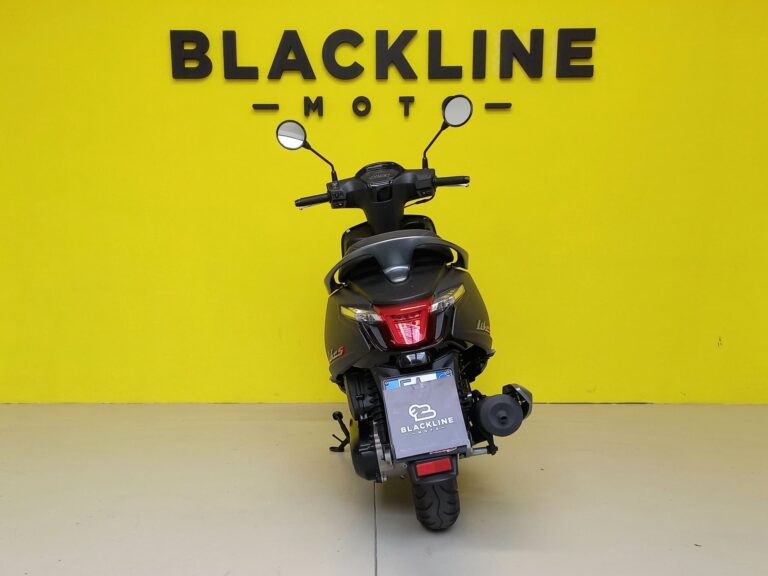 blacklinemoto-kymco-like-S-125-2022-nero-postreriore