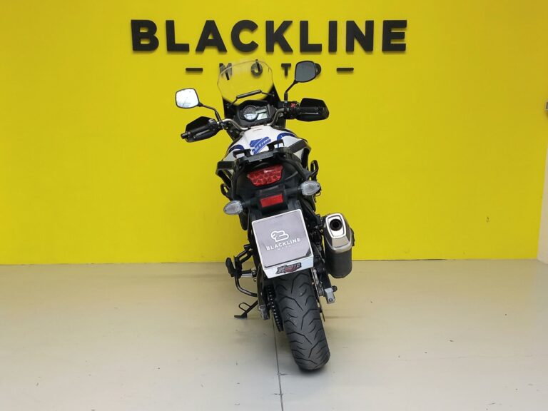 blacklinemoto-suzuki-vstrom-650-2019-biancoblu-posteriore