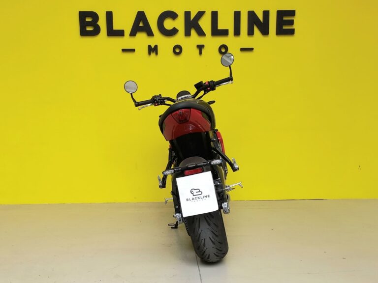 blacklinemoto-triumph-trident-660-2021-nerorosso-posteriore