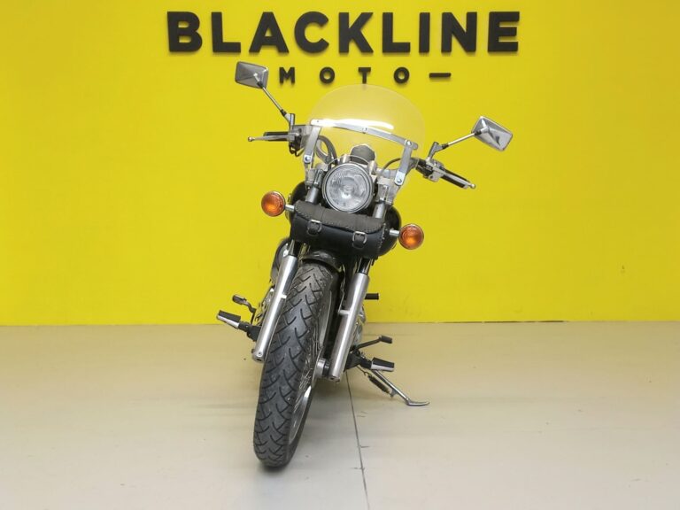 blacklinemoto-yamaha-drag-star-650-1999-nero-anteriore