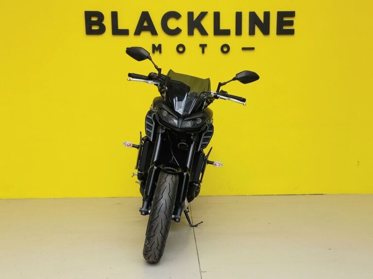 blacklinemoto-yamaha-mt09-2028-nero fronte