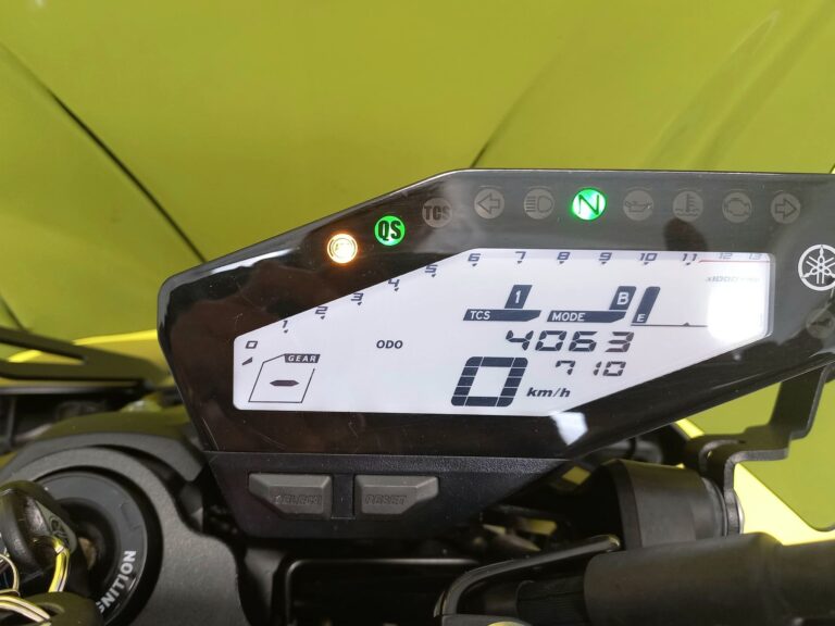 blacklinemoto-yamaha-mt09-2028-nero km