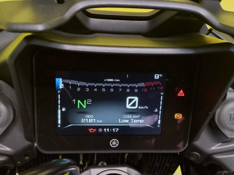 blacklinemoto-yamaha-tracer-7-gt-2024-blu km