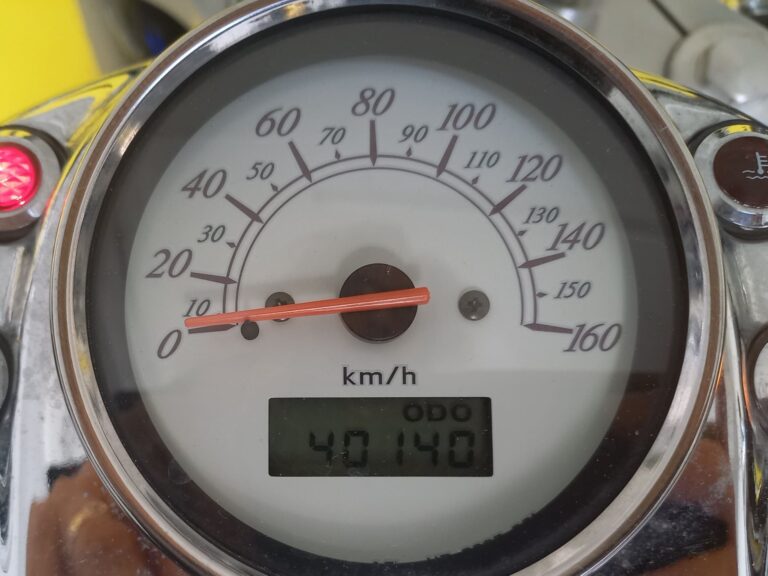 blacklinomoto-honda-shadow-750-2003-bordeaux-km